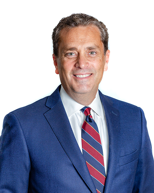 Robert Brewer Headshot 600x750